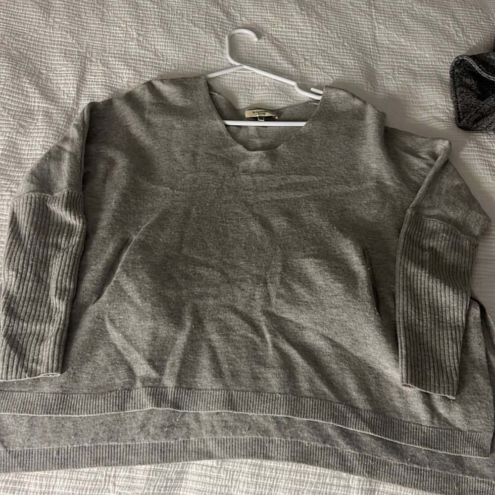 Babaton Sweater - Picture 1 of 4